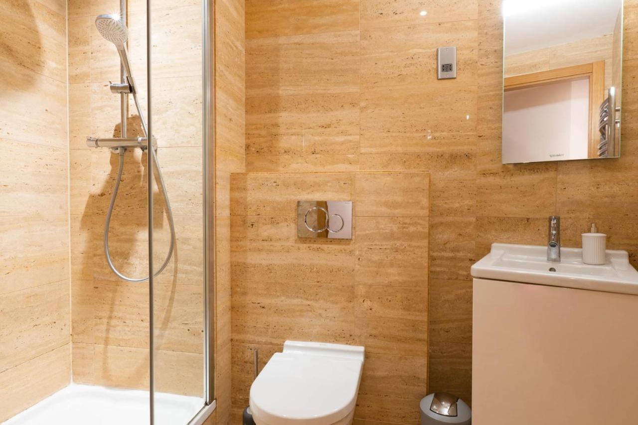 Ocean Spa Suite 11-Hosted By Sweetstay Gibraltar Ngoại thất bức ảnh